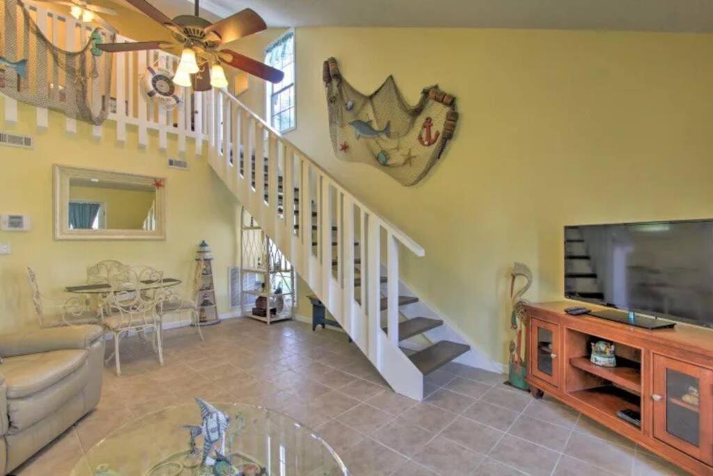 פנמה סיטי ביץ' Cheerful 1-Bedroom Townhouse With Spacious Loft מראה חיצוני תמונה