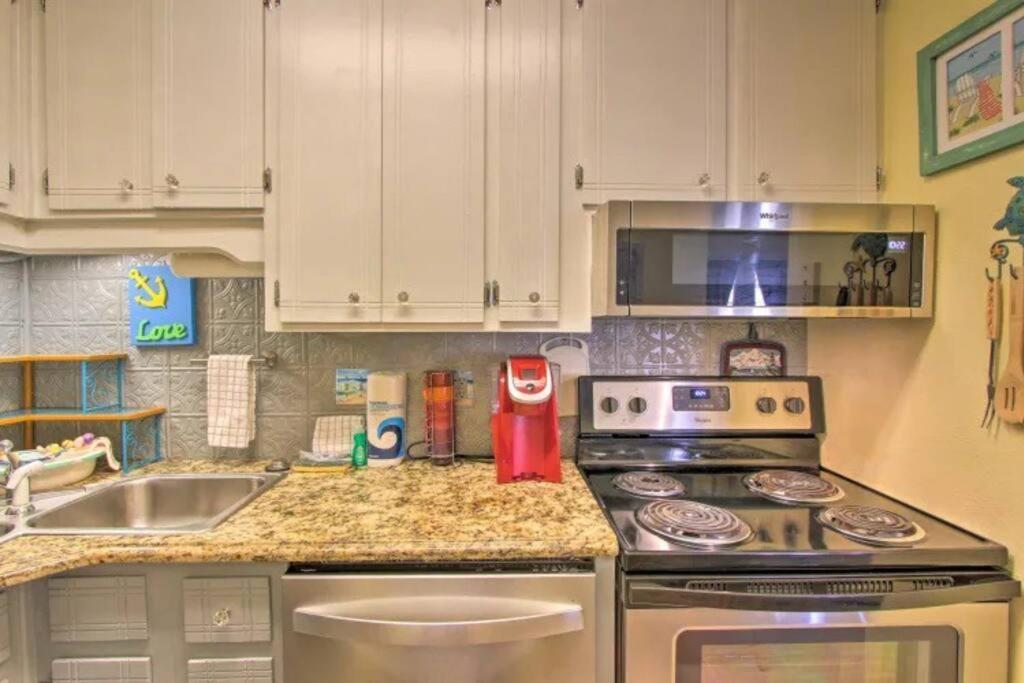 פנמה סיטי ביץ' Cheerful 1-Bedroom Townhouse With Spacious Loft מראה חיצוני תמונה