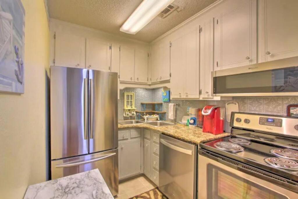 פנמה סיטי ביץ' Cheerful 1-Bedroom Townhouse With Spacious Loft מראה חיצוני תמונה